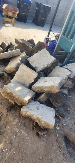 Free Yard Decor Come Pick Up In Baldwin Park