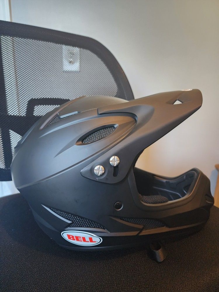 Bell Servo Adult BMX Helmet, Matte Black