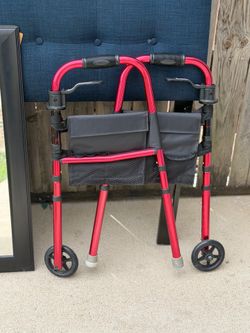Adult walker