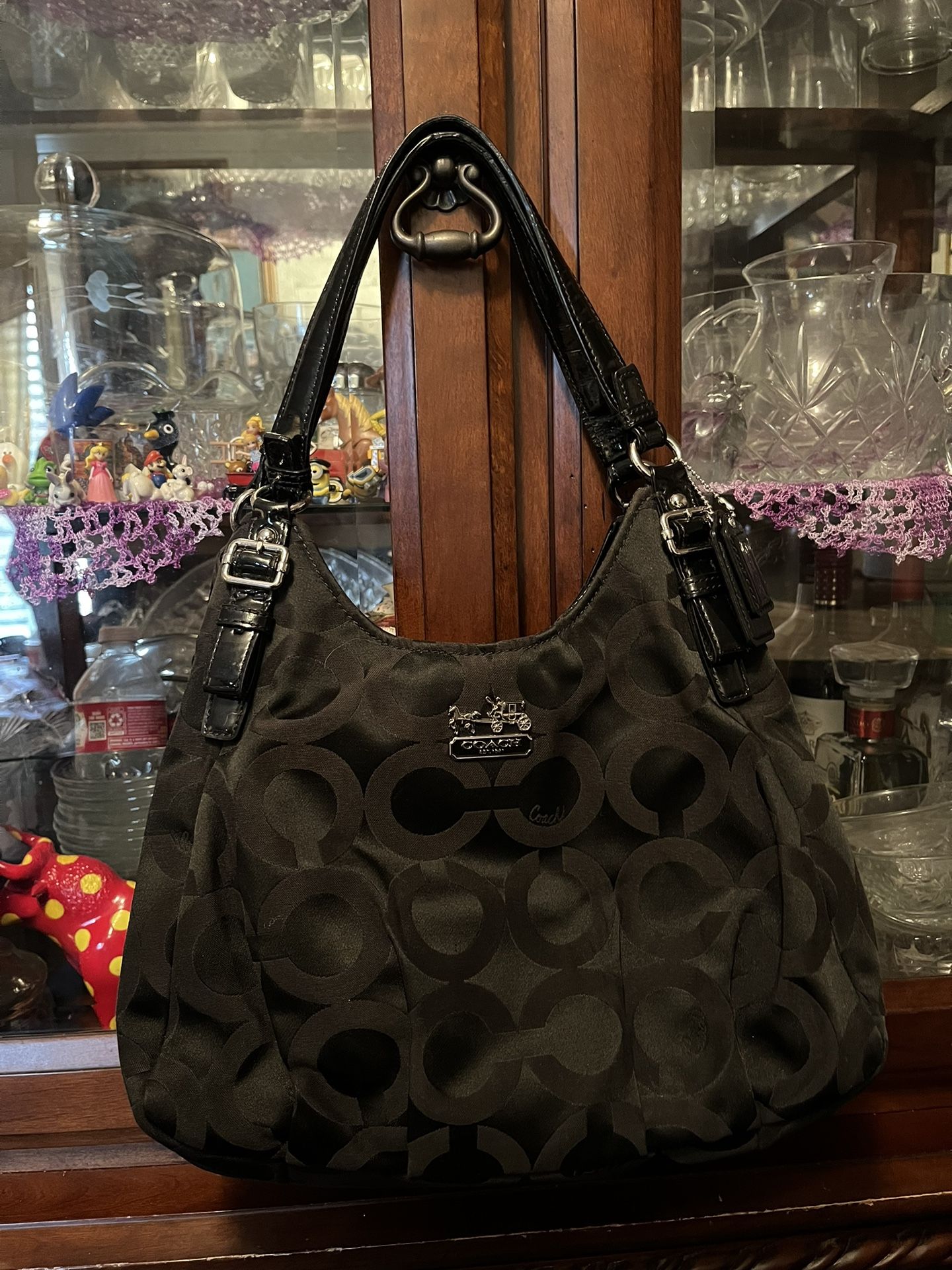 Coach Maggie shoulder bag purse 17689 Genuine Op Art Black canvas Rare!