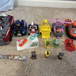 Paw patrol toy sets  great Christmas gift