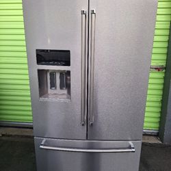 Refregerator 