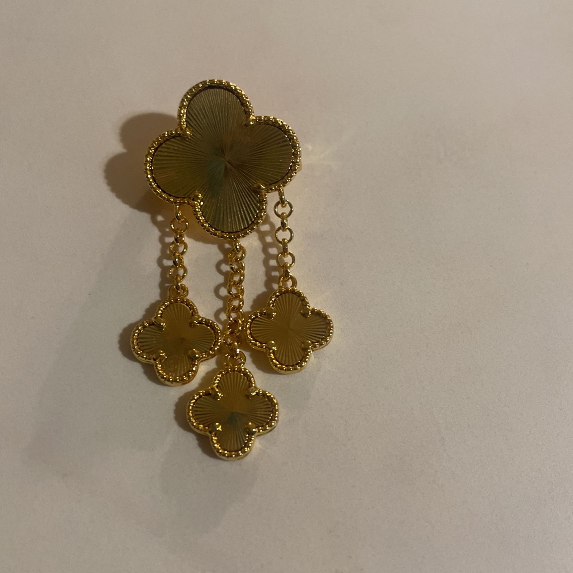 Brooch