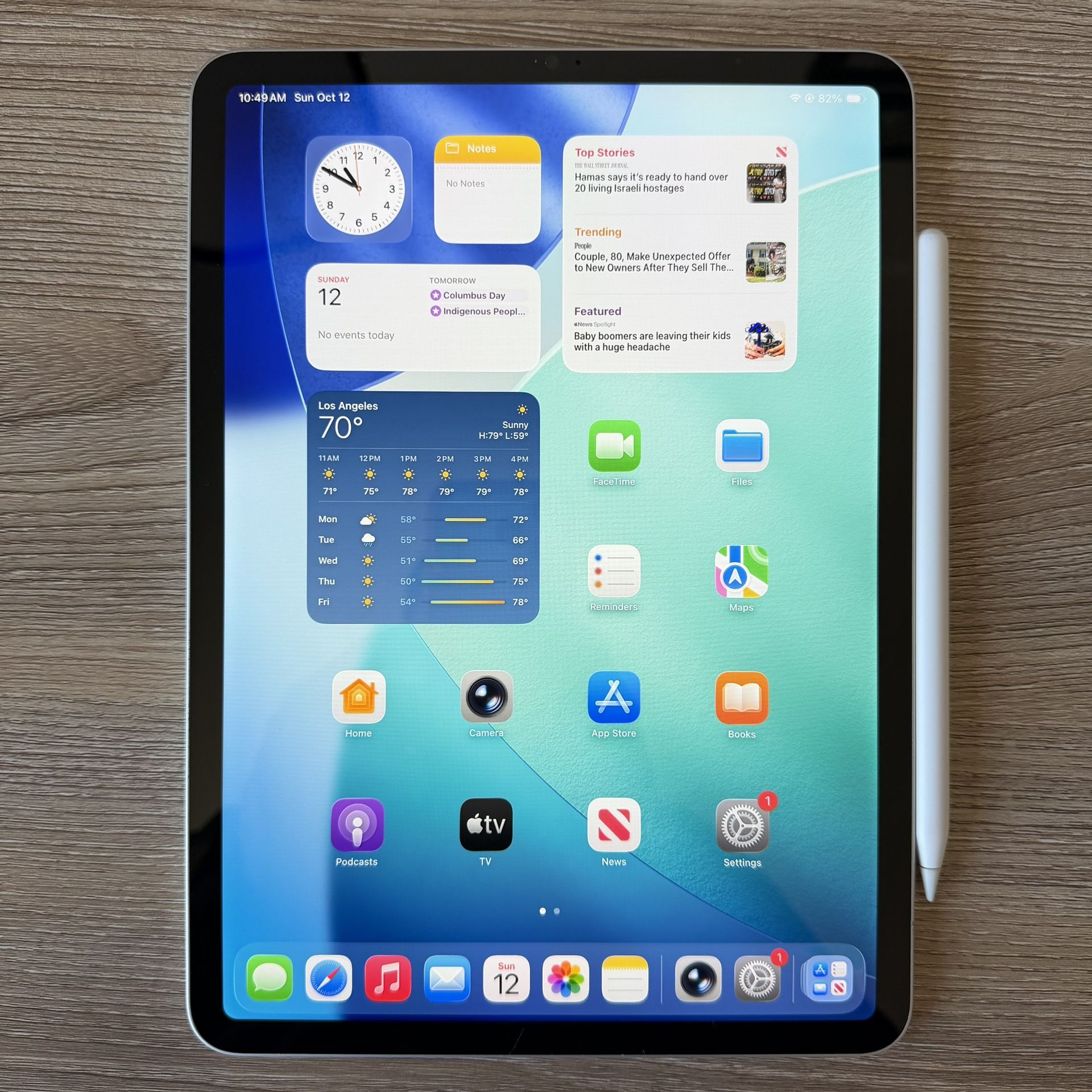 M1 iPad Pro 11” w/ Apple Pencil