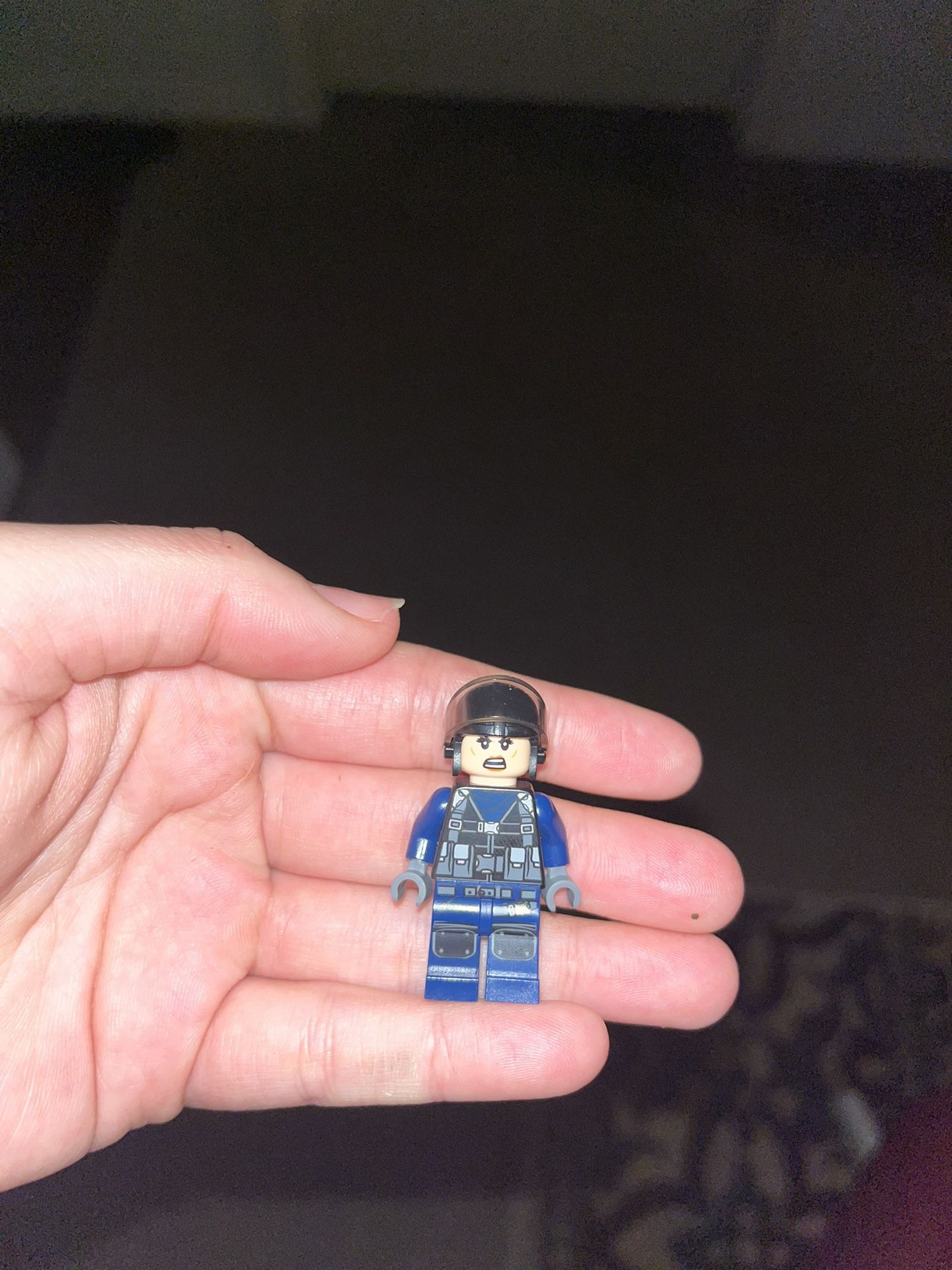 Lego Police Officer MiniFig