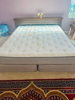King size mattress and headboard is separate