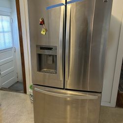 Kenmore Refrigerator 
