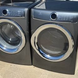 Front load Electrolux washer and dryer  high efficiency  working perfectly 