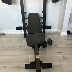 Weight bench 