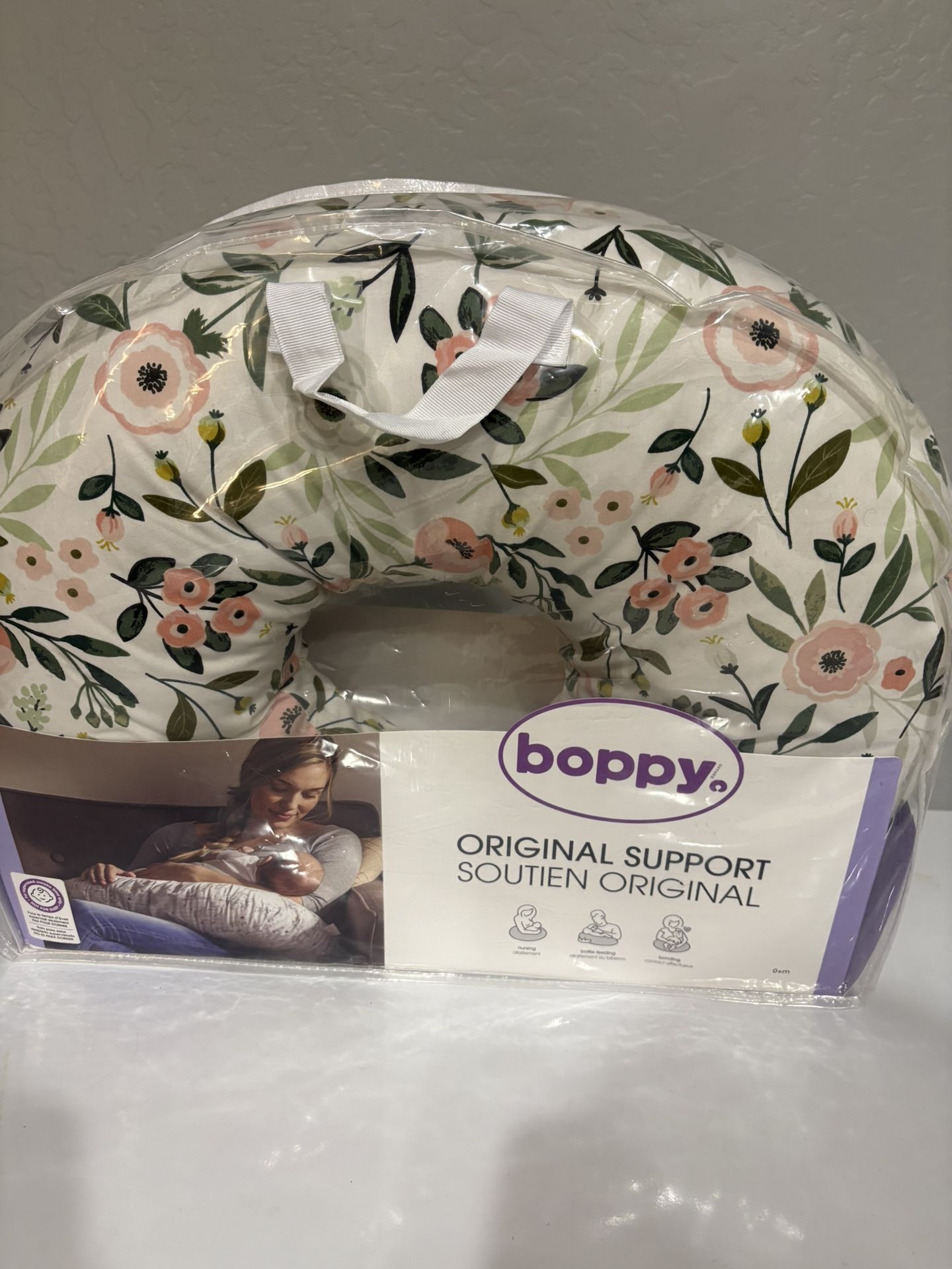 Boppy floral OG original support pillow