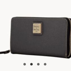 Dooney & Bourke Black Pebble Grain Large Zip Around Wristlet Wallet