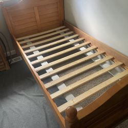 Single Bed Frame With Slats 