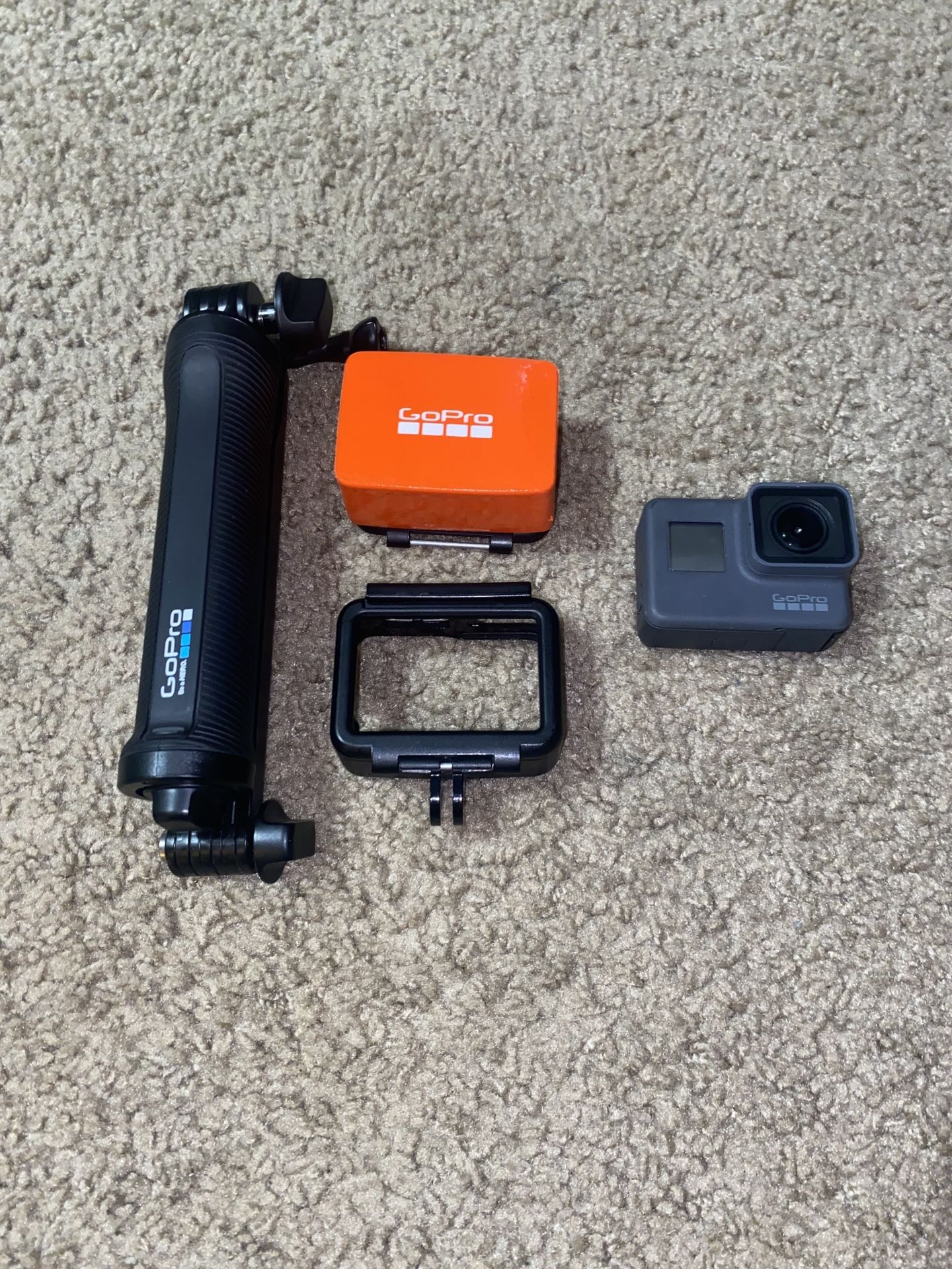 GoPro Hero 5 Bundle 