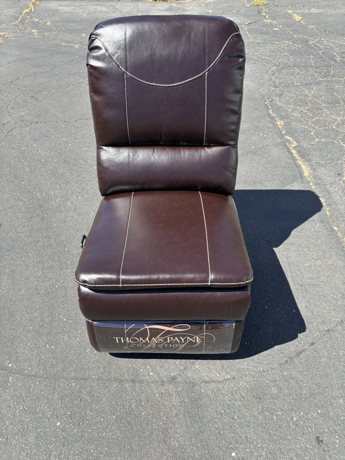 Thomas Payne Momentum RV Armless Recliner
