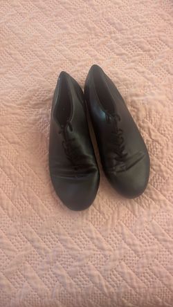 leo tap shoes size 8 1/2 