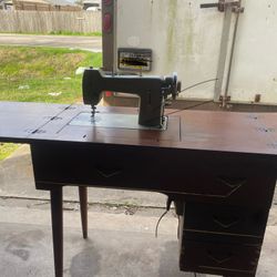 Antique Sewing Machine 