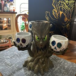 Disney Spooky Tree Poison 