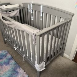 Gray Crib And Mattress