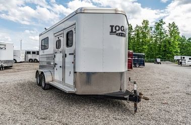 2021 Logan Coach Bullseye 2H BP Str Horse Trailer