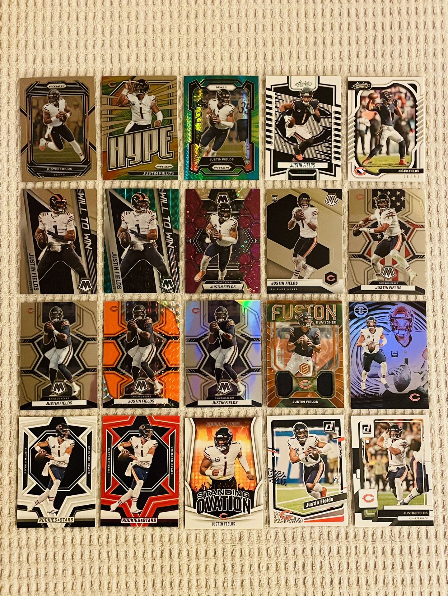 Justin Fields 20 Card Football Lot! Rookies, Prizms, Parallels, Memorabilia, Short Prints, Variations & More!