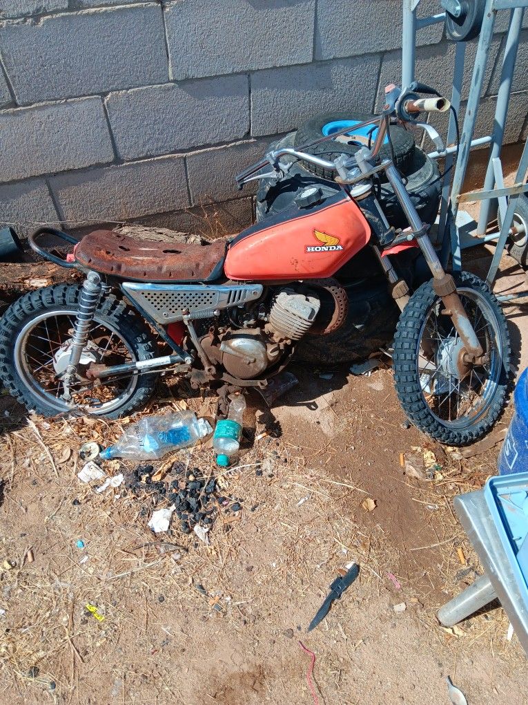 Honda Elsinore MR 50
