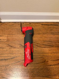 M12 FUEL 12V Lithium-Ion Cordless Oscillating Multi-Tool (Tool-Only)