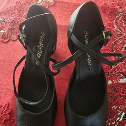 Professional dance shoes 7