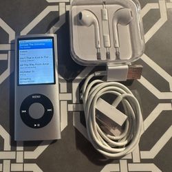 Apple iPod Nano 4th generation 16gb New Battery Silver