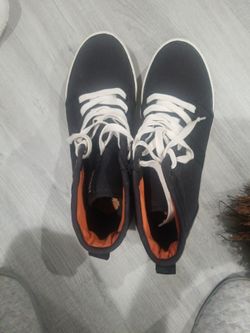 Ridgemont Black Canvas