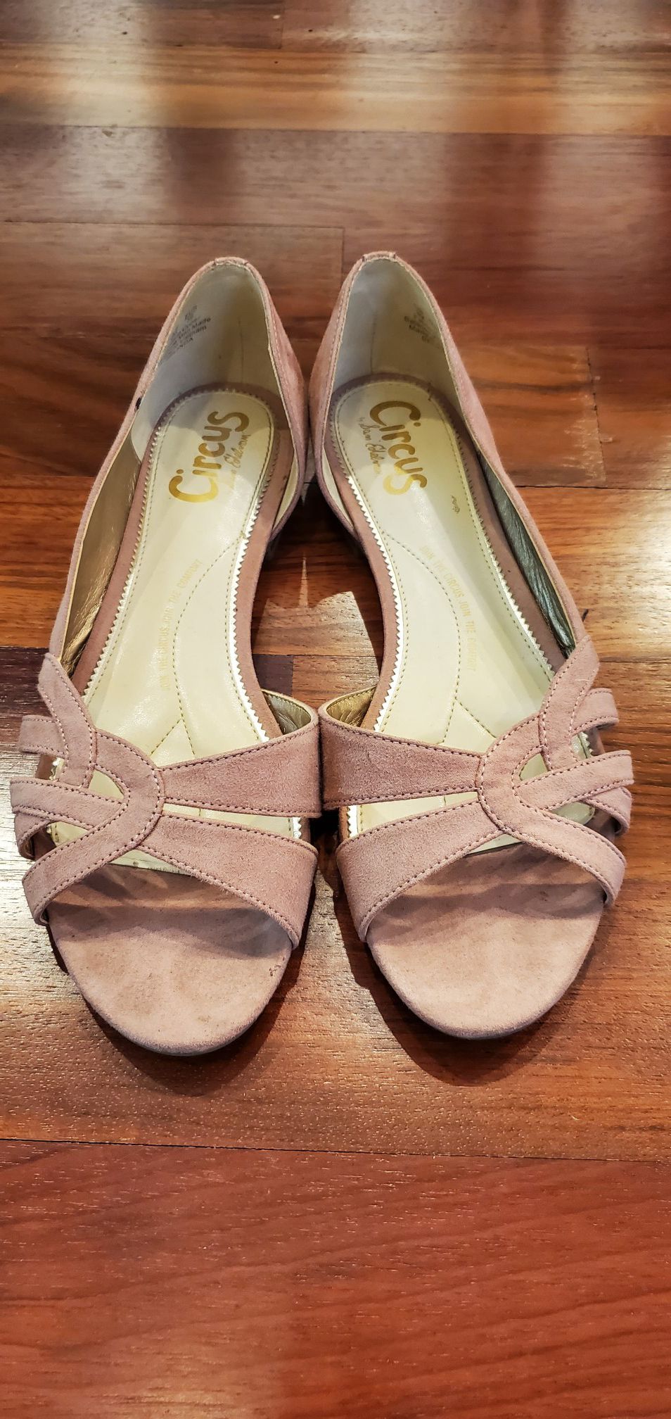 Ballet shoes flats size 9 pink suede