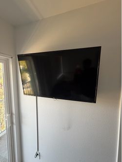 Roku TV