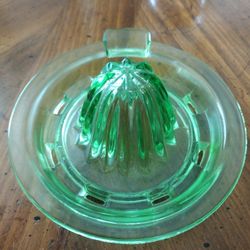 Vintage Vaseline/Uranium Depression Glass Citrus Reamer/Juicer