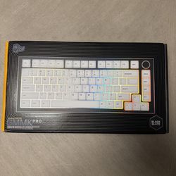 🖥️ Glorious GMMK PRO 75% Mechanical Keyboard – Black Slate (Prebuilt Edition)