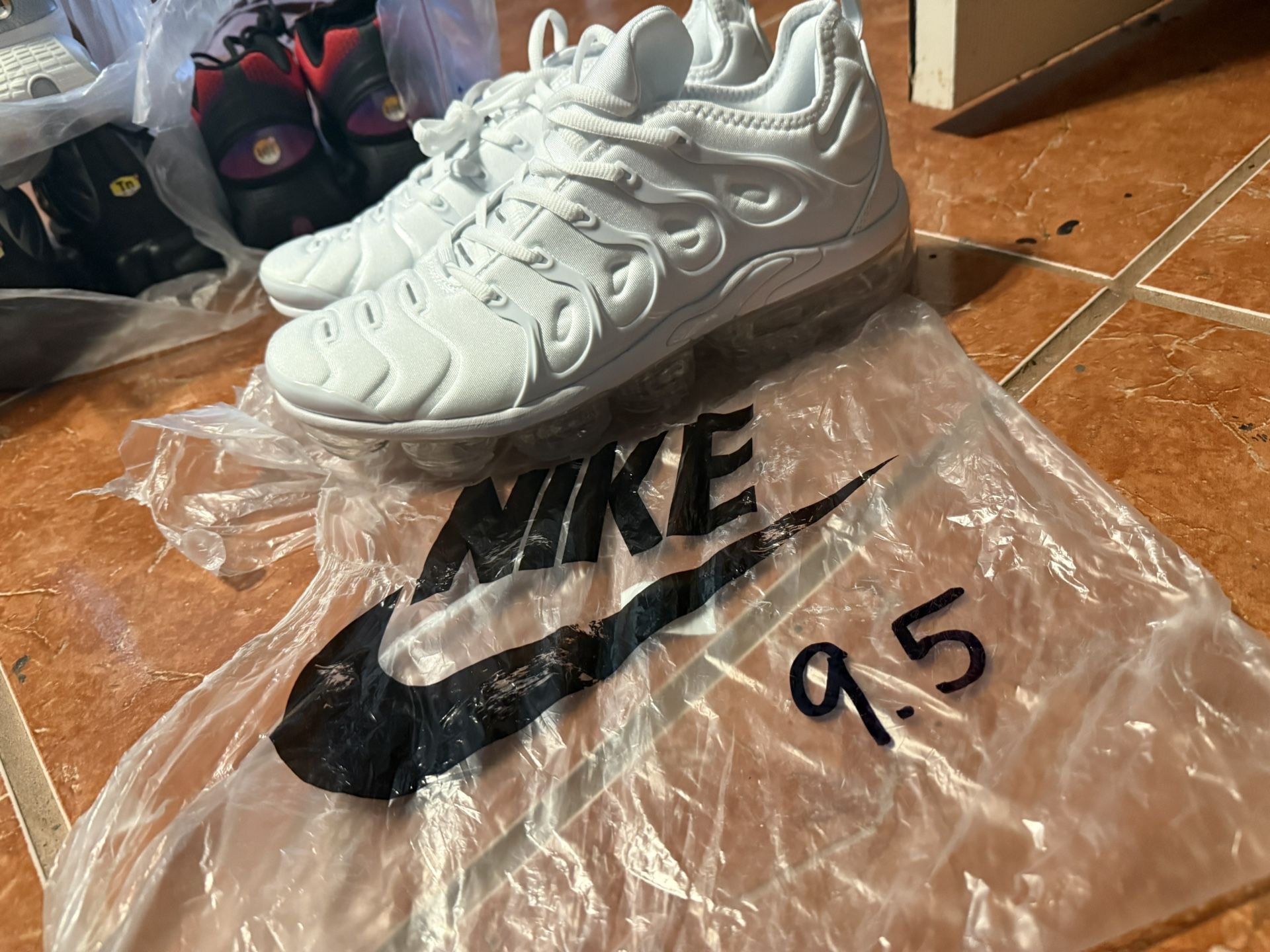 VAPOR MAX