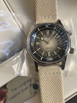 LONGINGS , auto, BNIB, LEGENG  Diver, Compressor type, with rotating Internal bezel . 36mm!