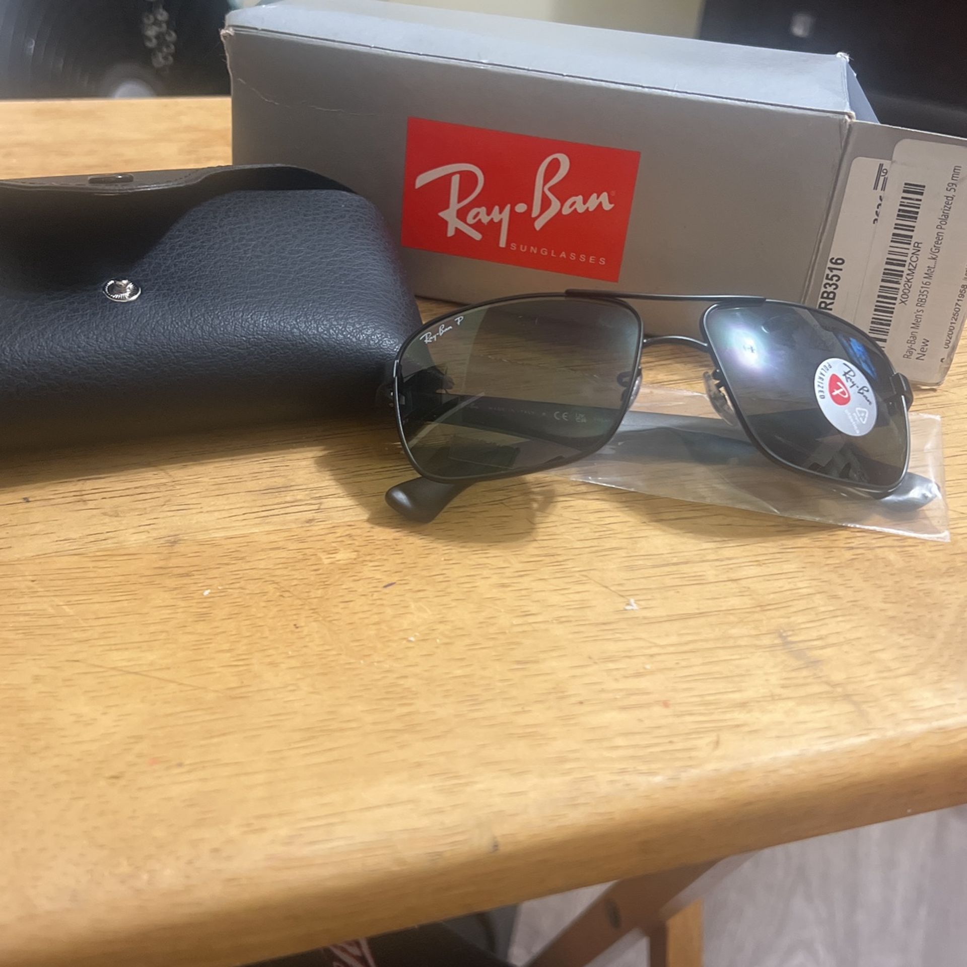 Ray Ban