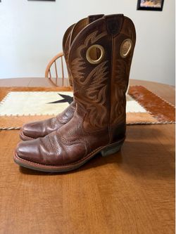 Men’s Ariat Cowboy boots