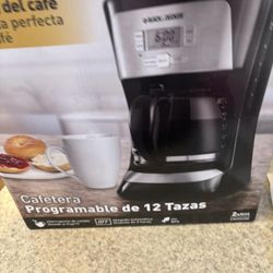 Coffee Machine Never Used. In Wrapping 
