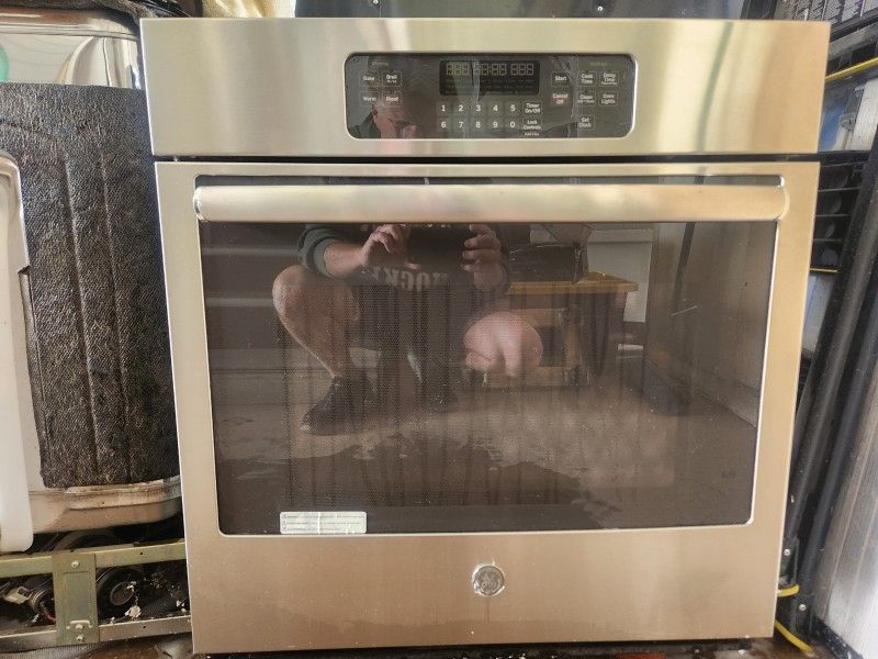 GE Wall OVEN NEW