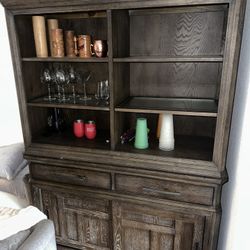 Armoire China Cabinet