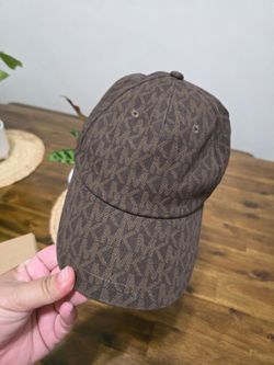 Michael Kors hat
