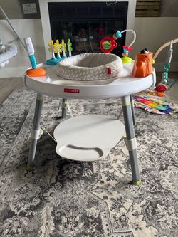 Baby bouncer