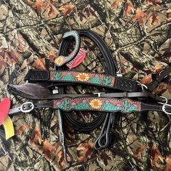 Sunflower And Cactus Tack Set 