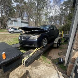 Bmw 525xi parting out parts