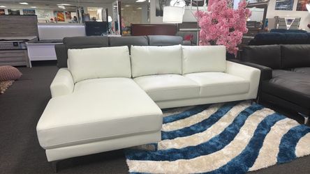 Crazy Sale Now‼️Beautiful Modern White Sectional On Sale Now $599