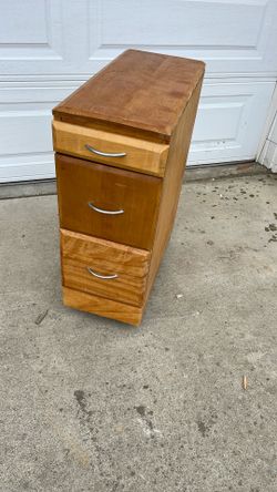 Free Handy Drawer Cabinet On Wheels