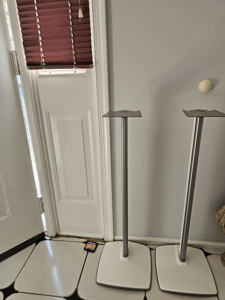 Sono Speakers Stand