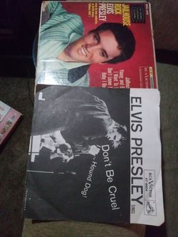 Original Elvis 45s