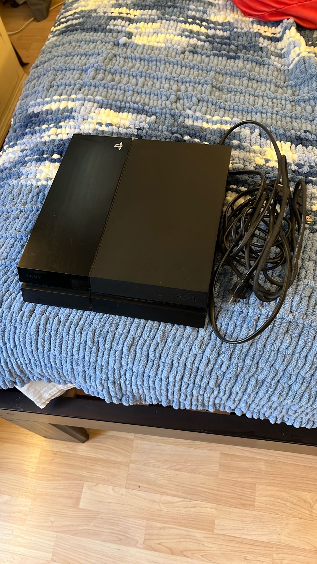 PS4 500 G