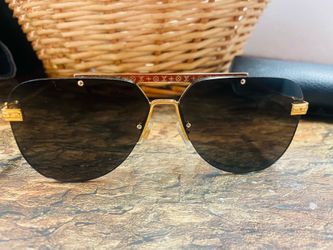 Louis Vuitton LV Ash sunglasses